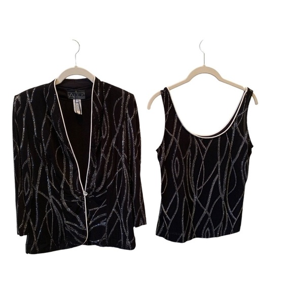 GORGEOUS! Perfect for the holidays! NEVER Worn Sequin Twin Set Sz S - Picture 4 of 9